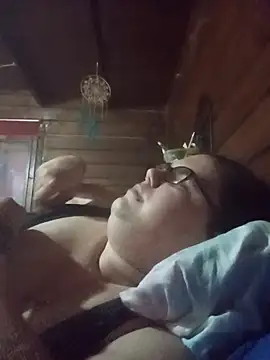 Gatitabuena90 Adlı Modelin Canlı XXX Sohbeti