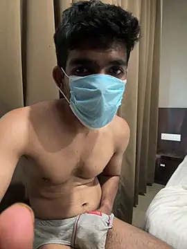 BadBoyTom78: онлайн-секс-чат