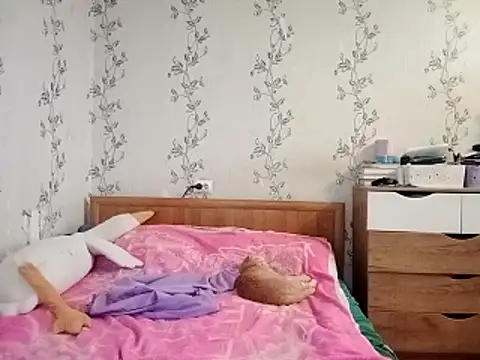 symmetryinvoid Webcam-Show