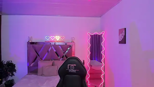 XXX chat uživo modela RIO_TAY1