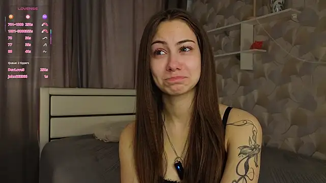 Chat +18 de DaynaMacha ao vivo