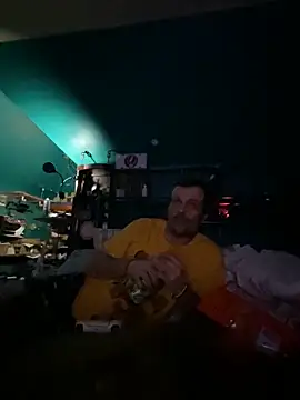 Pokazy przed kamerką – charactrzero