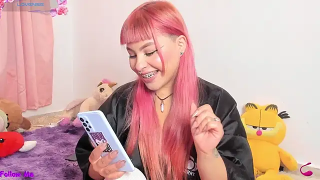 SophieRossi's Live XXX Chat