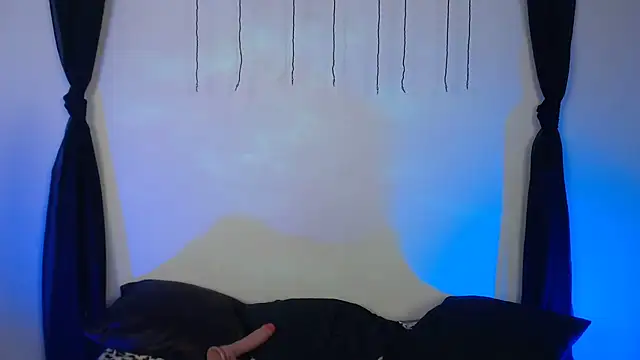 Chat +18 de Agatha_Tenebris ao vivo