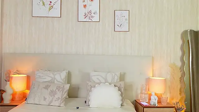 แชท XXX สดของ ZamphyraNightt