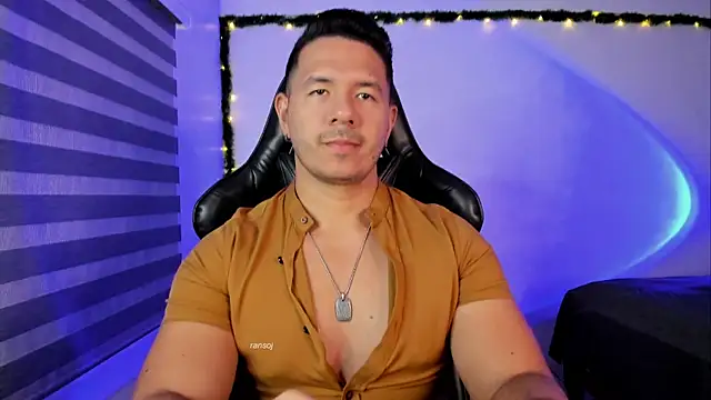 ransoj 라이브 XXX 채팅