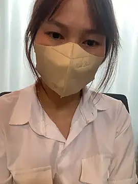 Pokazy przed kamerką – -Eidieea-