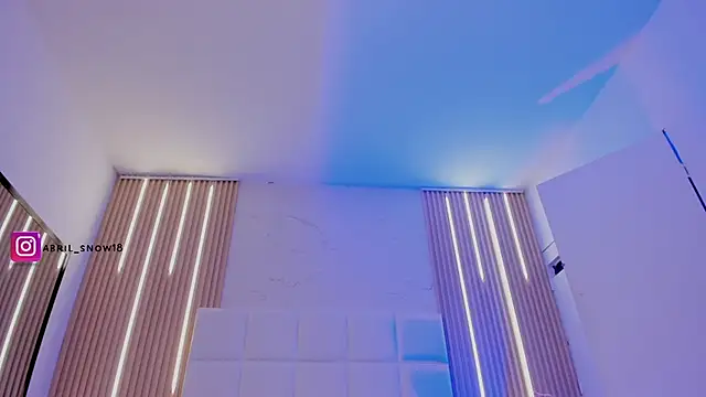 Živý XXX chat abril_snow