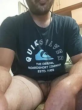 skrigul12 Live XXX-chat