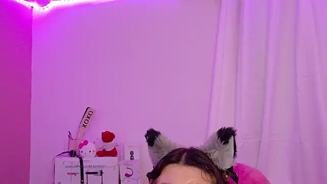 Chat XXX en directo de Sachi_Meow