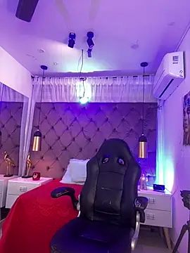 Czat XXX na żywo – Auri__