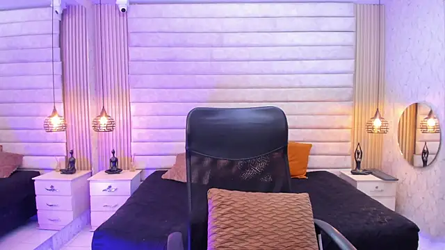 VictoriaaBlair Live XXX-Chat