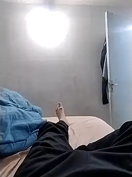 Chat +18 de engineer_1980 ao vivo