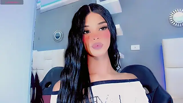 Kornylovee's Live XXX Chat