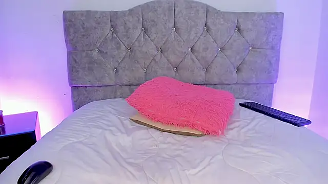 malybu_ Pertunjukan Webcam