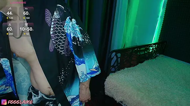 Chat XXX ao vivo de F666LAME