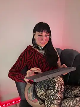 Ravenna666_ Live XXX-Chat