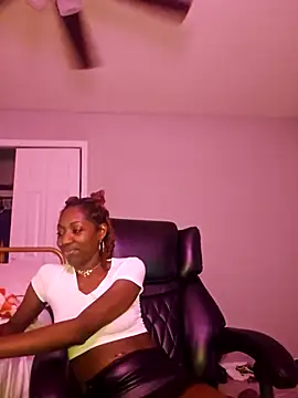 oliviaprettypussy Show in webcam