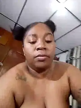 Show de Mia-Victory na webcam