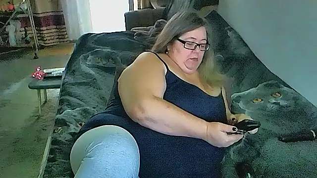 sex2 Adlı Modelin Canlı XXX Sohbeti