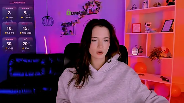 liana_kisses' Live XXX Chat