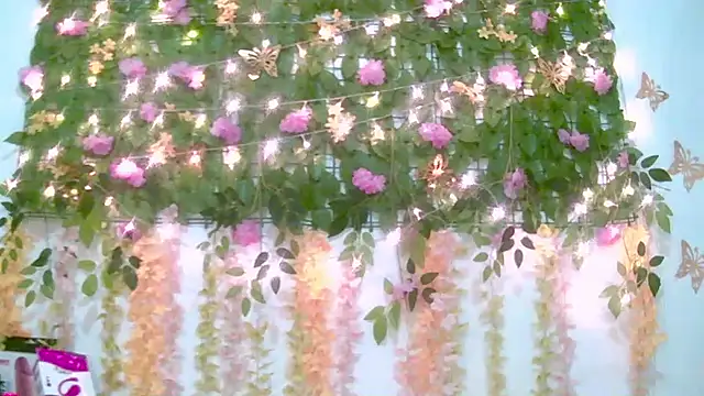 Crysrus' Live XXX Chat