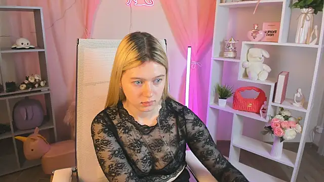 CelestineMauriac 现场XXX聊天