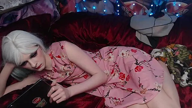 Show modela yutachka na web-kameri