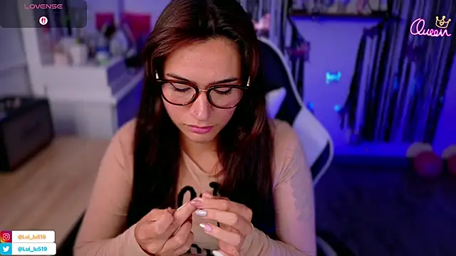 Chat XXX en directo de ImLui_lu