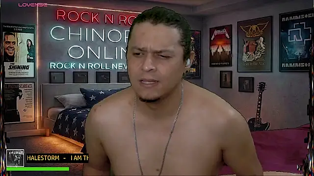 chino_roz Webcam show