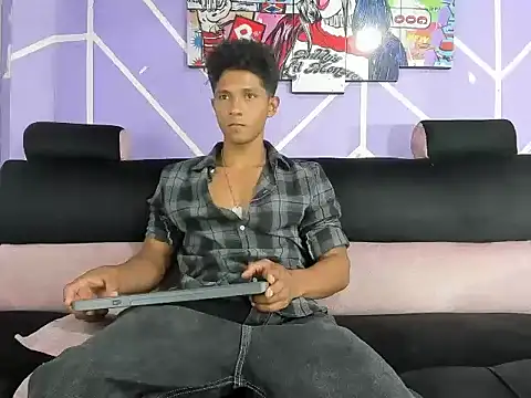 Chat XXX en directo de Yoel_hot2004