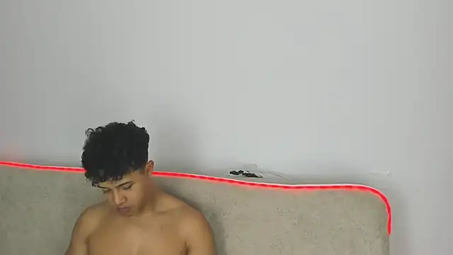 _Alex_ColtonのライブXXXチャット