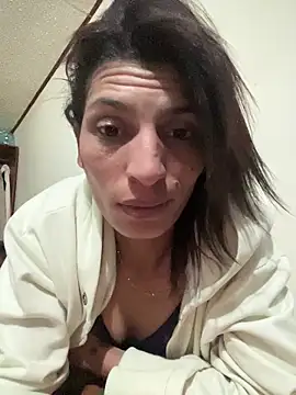 ImCrazzy Adlı Modelin Canlı XXX Sohbeti