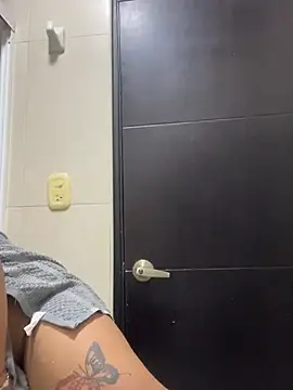 Anitta_bell Adlı Modelin Canlı XXX Sohbeti