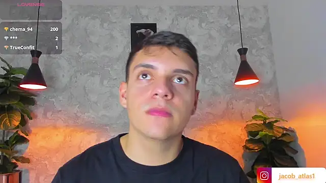 ian_jacob élő XXX-chatje