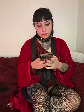 Онлайн чат XXX Ravenna666_