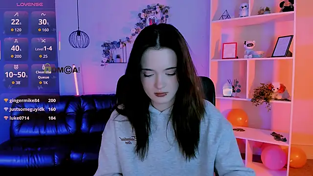 liana_kisses' Live XXX Chat