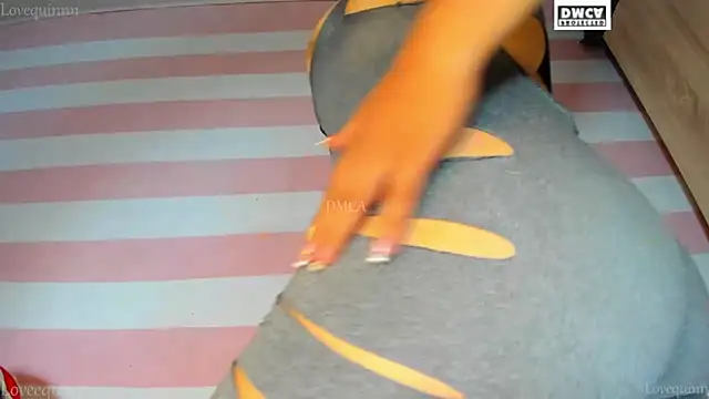 Loveequinn's Live XXX Chat