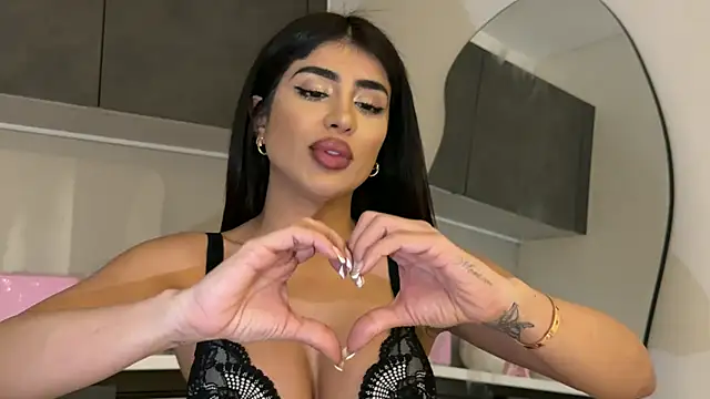 Онлайн чат XXX ArabicBarbie