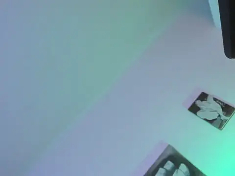 Ruby_rosie élő XXX-chatje