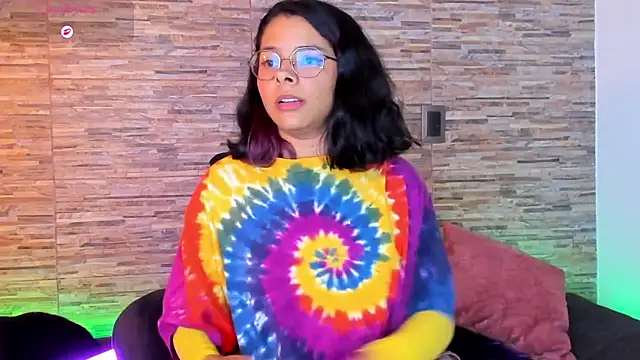 Chatroom XXX en direct de nath_redrex