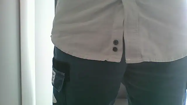 nole_china7: διαδικτυακό σόου στην κάμερα