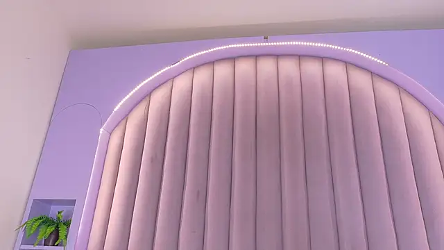 EngelStone live XXX chat