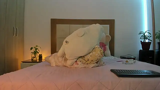 Pokazy przed kamerką – HELLEN_SWEET6