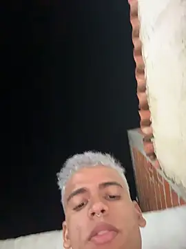 Czat XXX na żywo – PrincesLeo