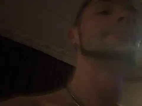 Trystan_Spellman Show in webcam