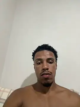 แชท XXX สดของ LorenzoBlack27