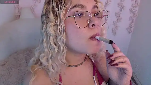 Haelycute live XXX chat