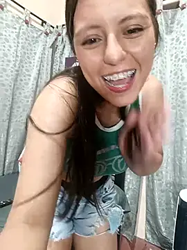 Lahila_ live XXX chat