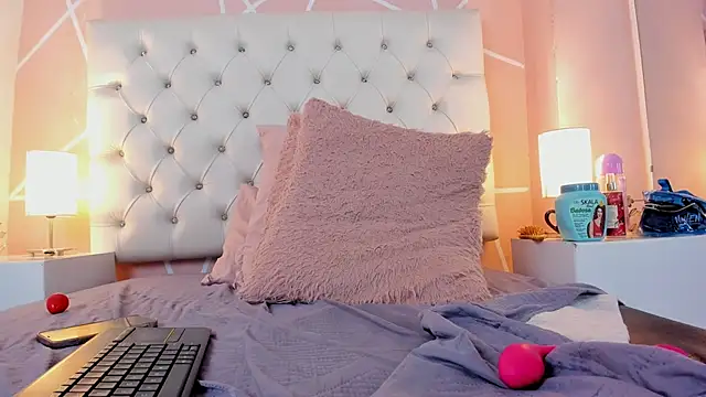 Chat XXX en directo de Rosalinda_77